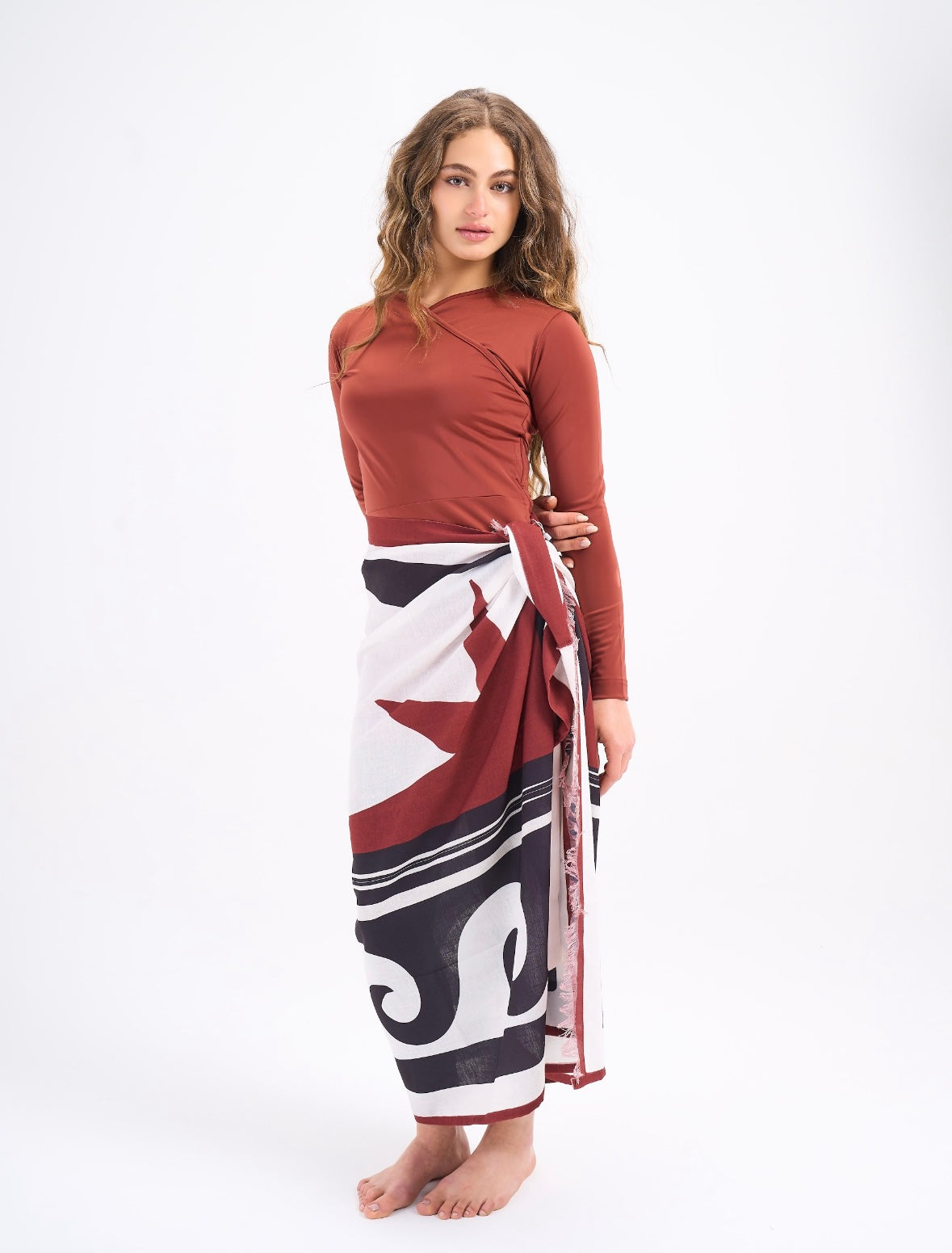 Linen Pareo - Burnt Orange & Black