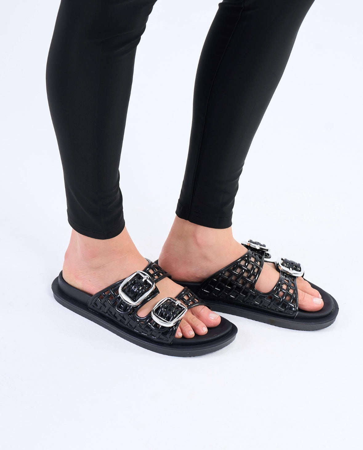 Luma Sandals