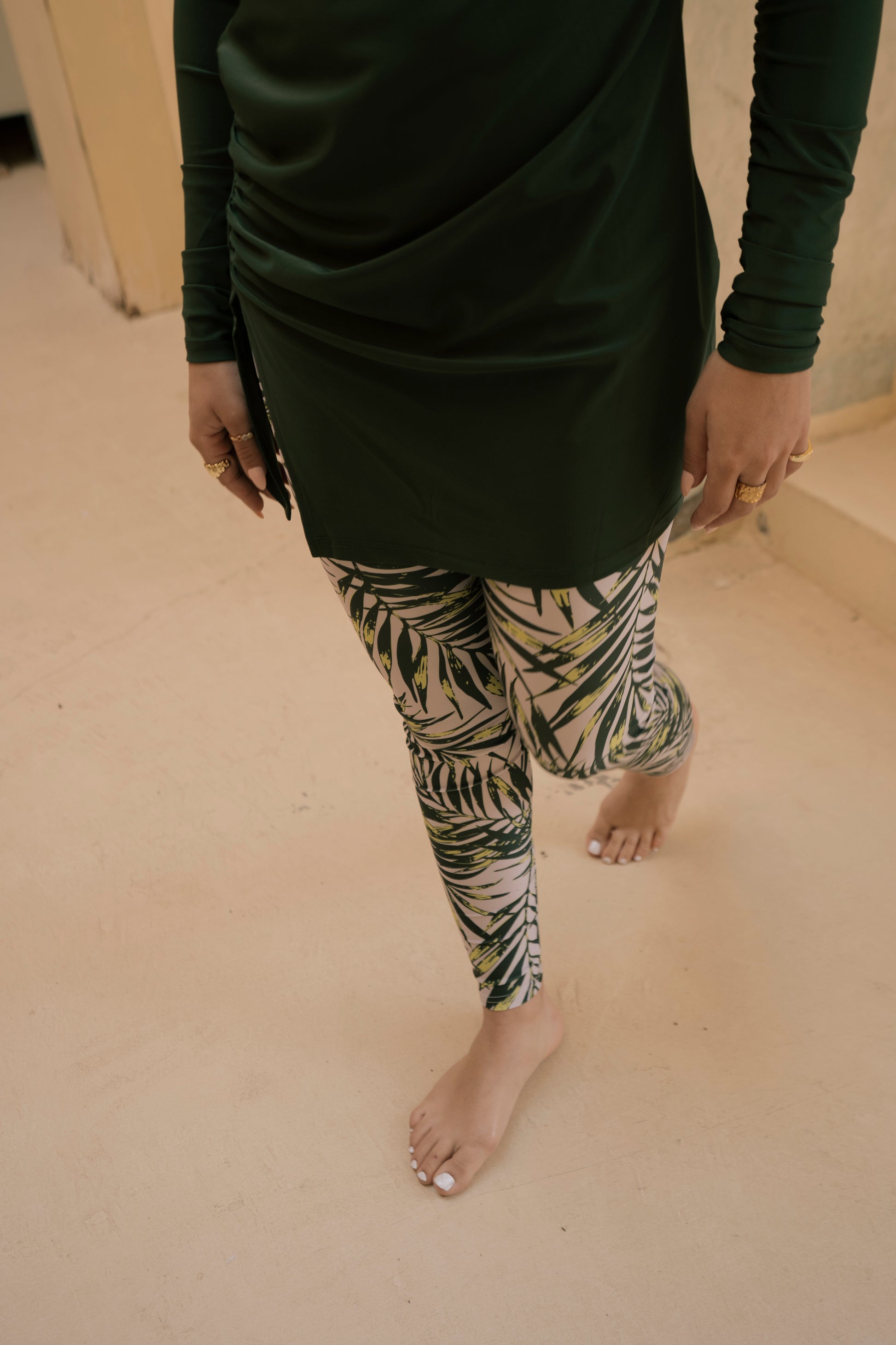 Swim Leggings - Olive Palm Leaves