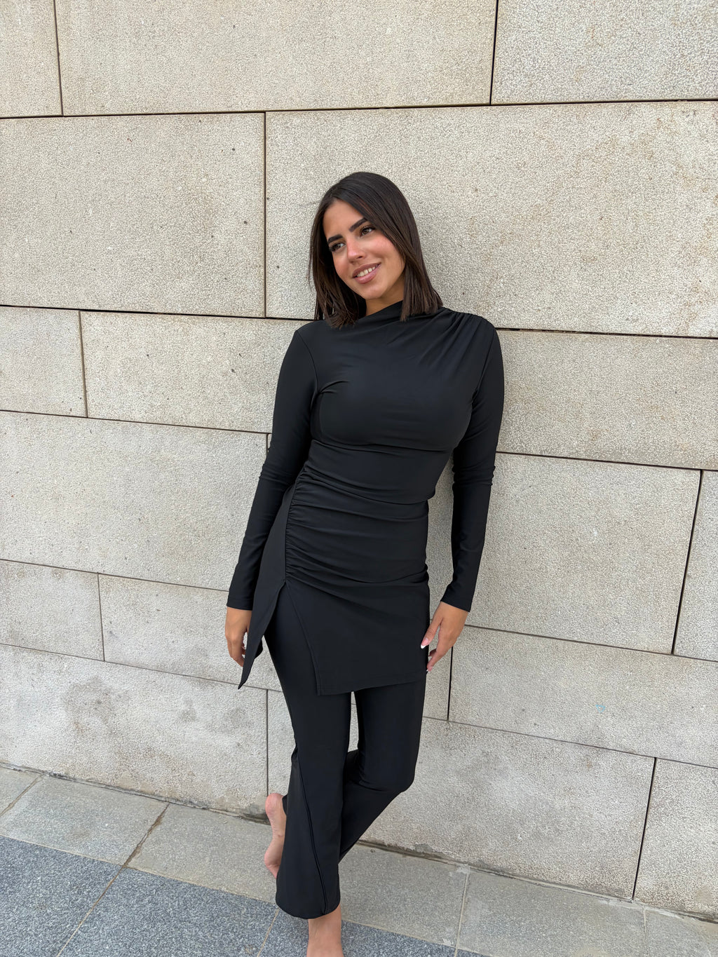 2-in-1 Flared Zip Swim Leggings – Black