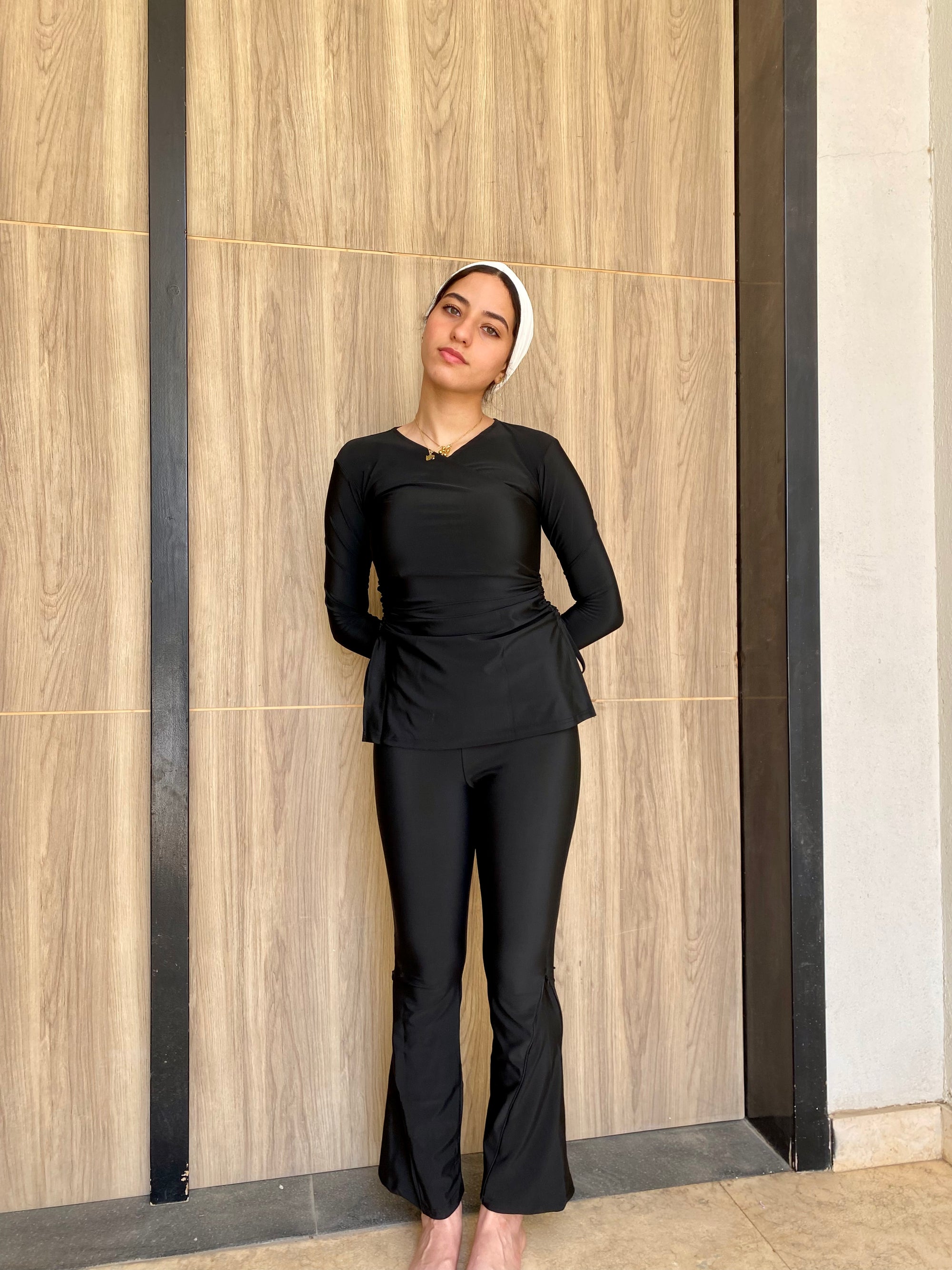 2-in-1 Flared Zip Swim Leggings – Black