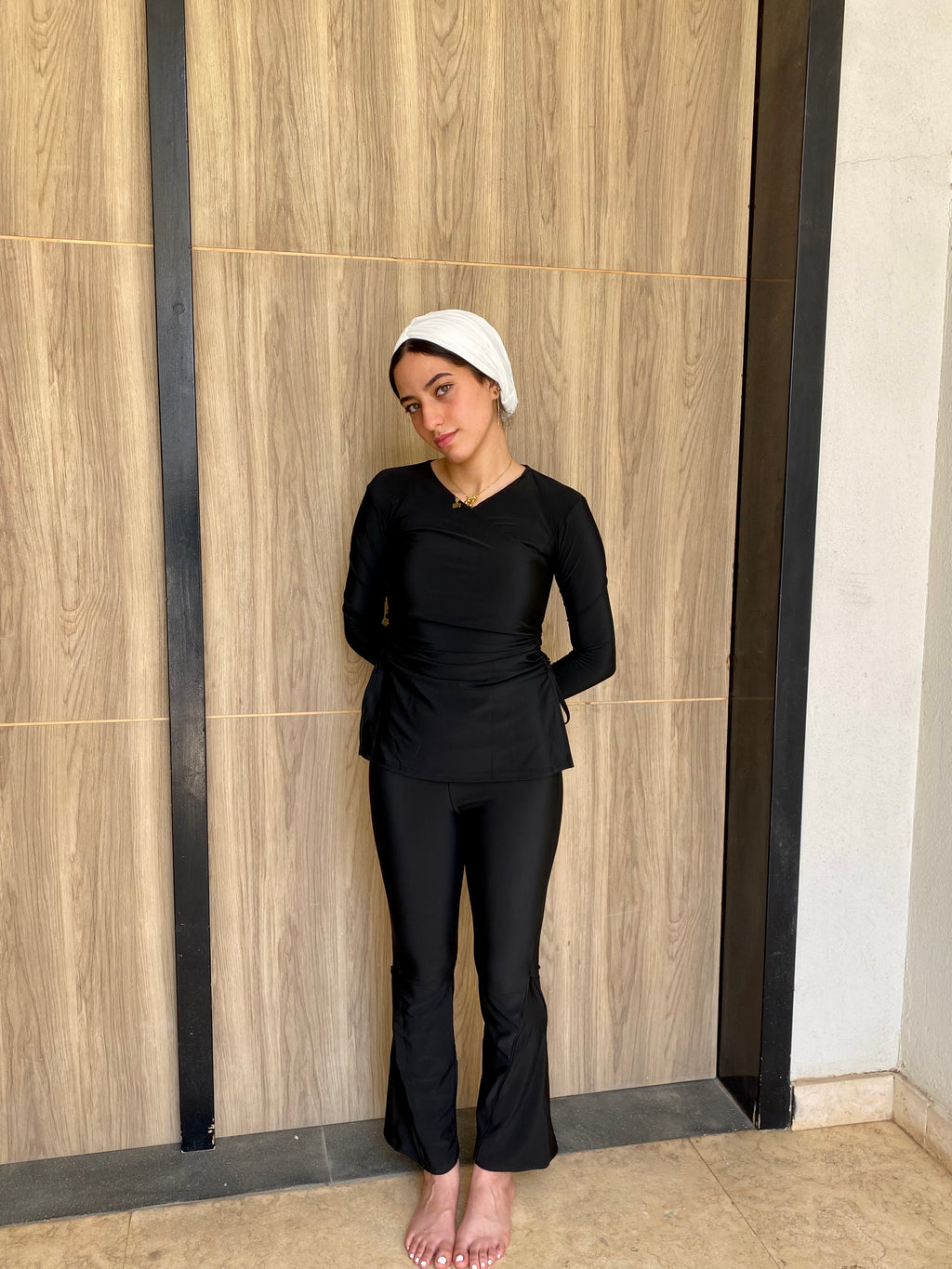 2-in-1 Flared Zip Swim Leggings – Black
