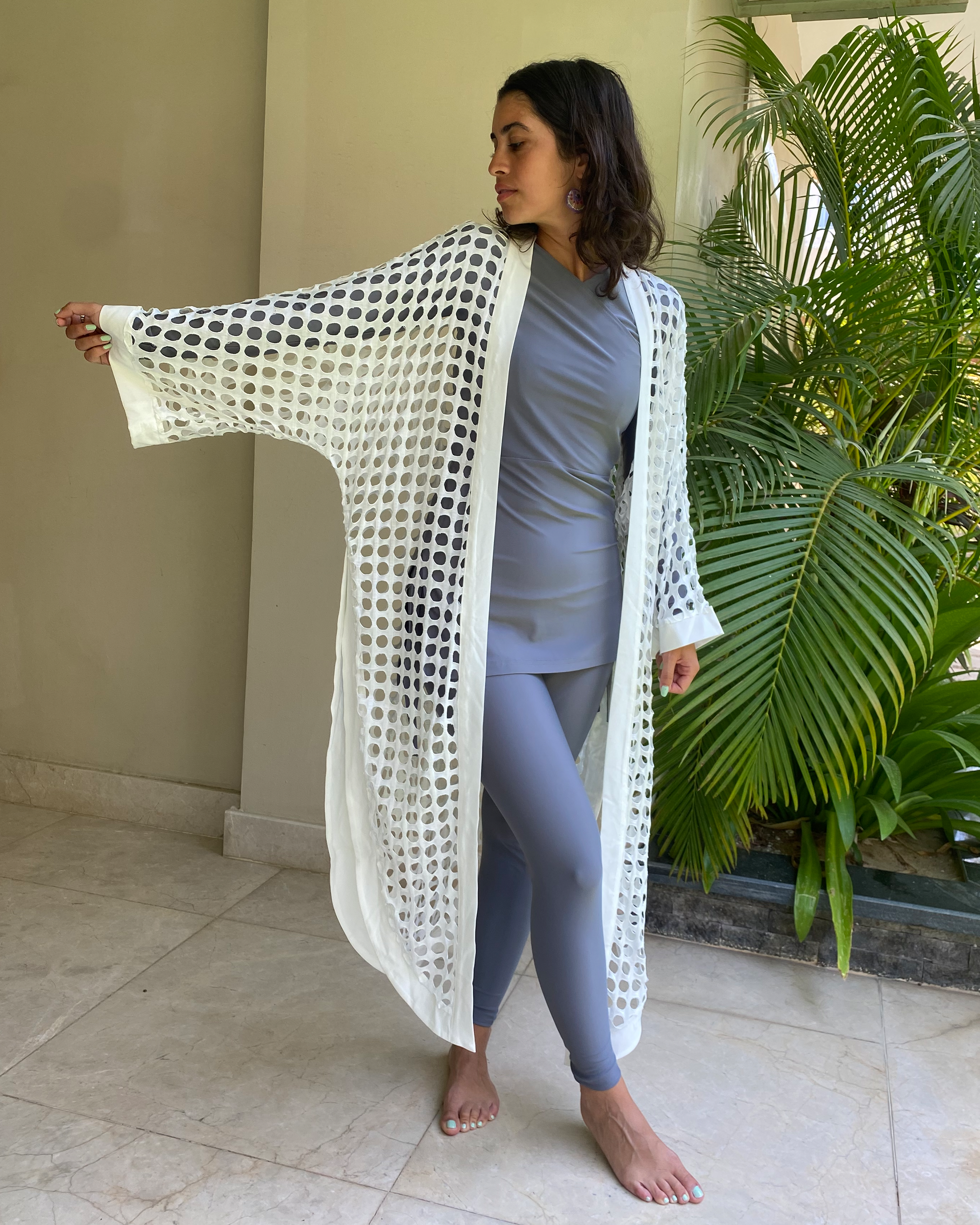 White Rondelle Kimono
